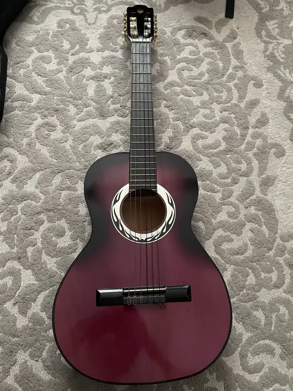 گیتار مناسب مبتدی|گیتار، بیس، امپلیفایر|قزوین, |دیوار