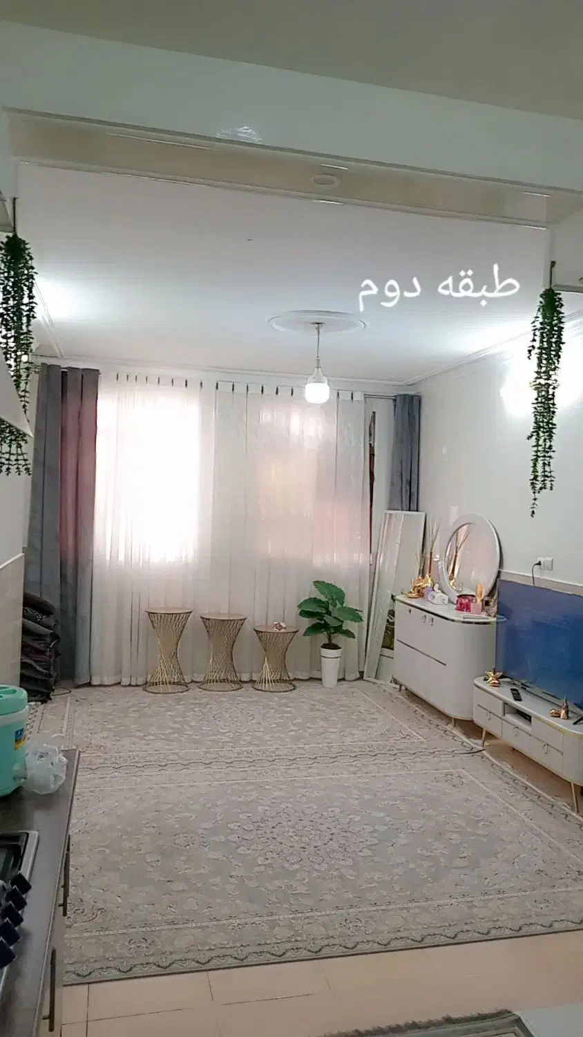 رهن خانه دو طبقه|اجارهٔ خانه و ویلا|قم, قلعه کامکار|دیوار