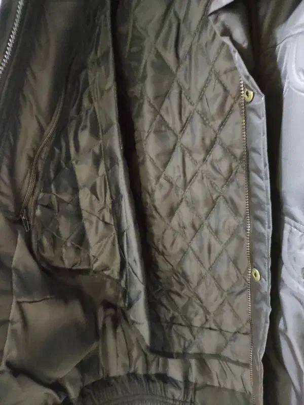 کاپشن پلیسی|لباس|خمینی‌شهر, |دیوار