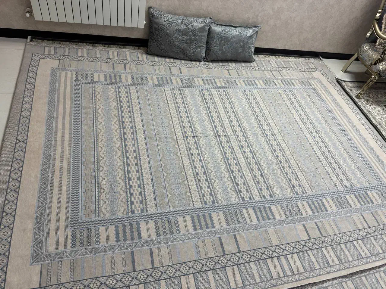 روفرشی|روفرشی|قرچک, زیبا شهر|دیوار