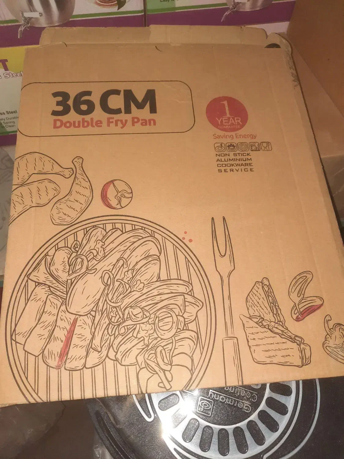 ماهیتابه‌رژیمی|ظروف پخت‌وپز|قم, قلعه کامکار|دیوار