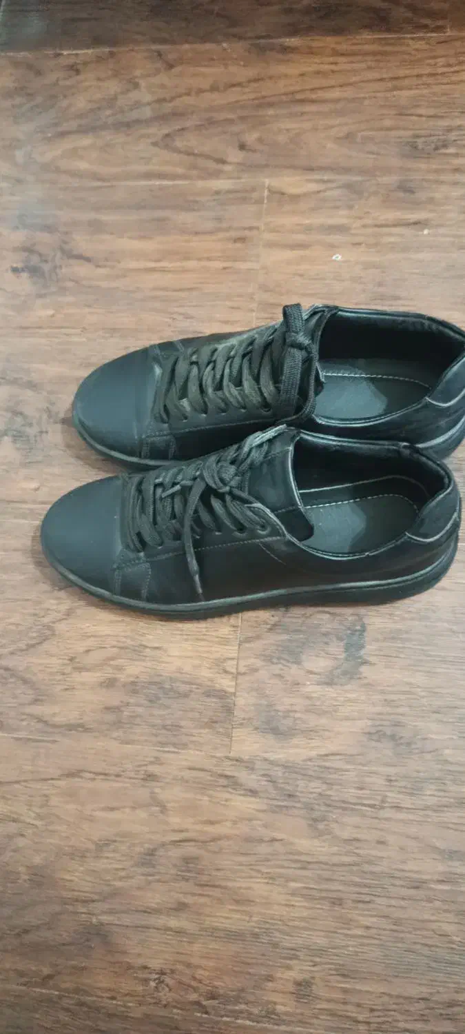 یک جفت کفش ونس در حد نو|کیف، کفش، کمربند|خواف, |دیوار