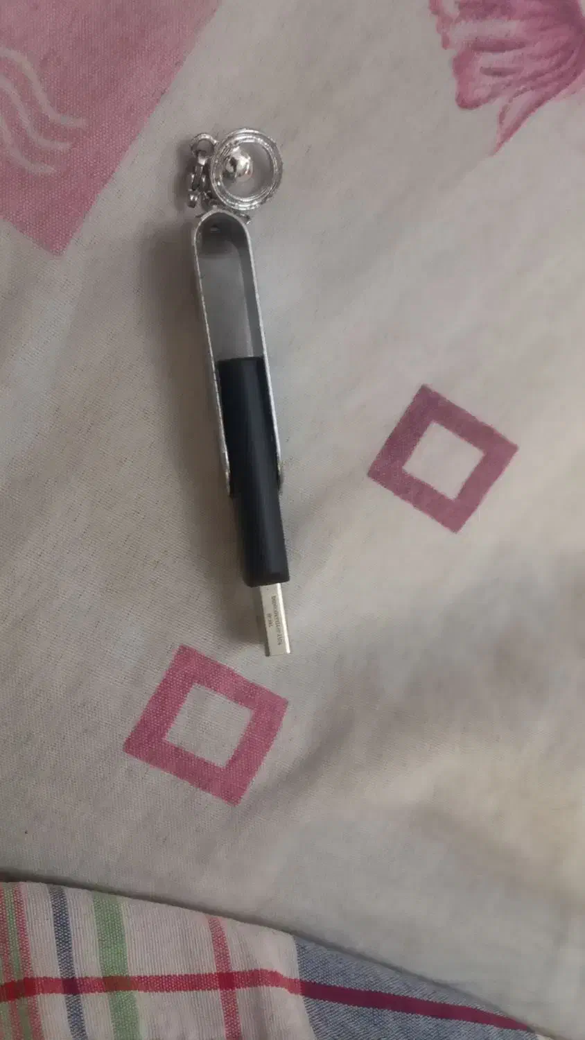 فلش ۱۶ گیگ|لوازم جانبی موبایل و تبلت|کرج, فاز ۳ مهرشهر|دیوار