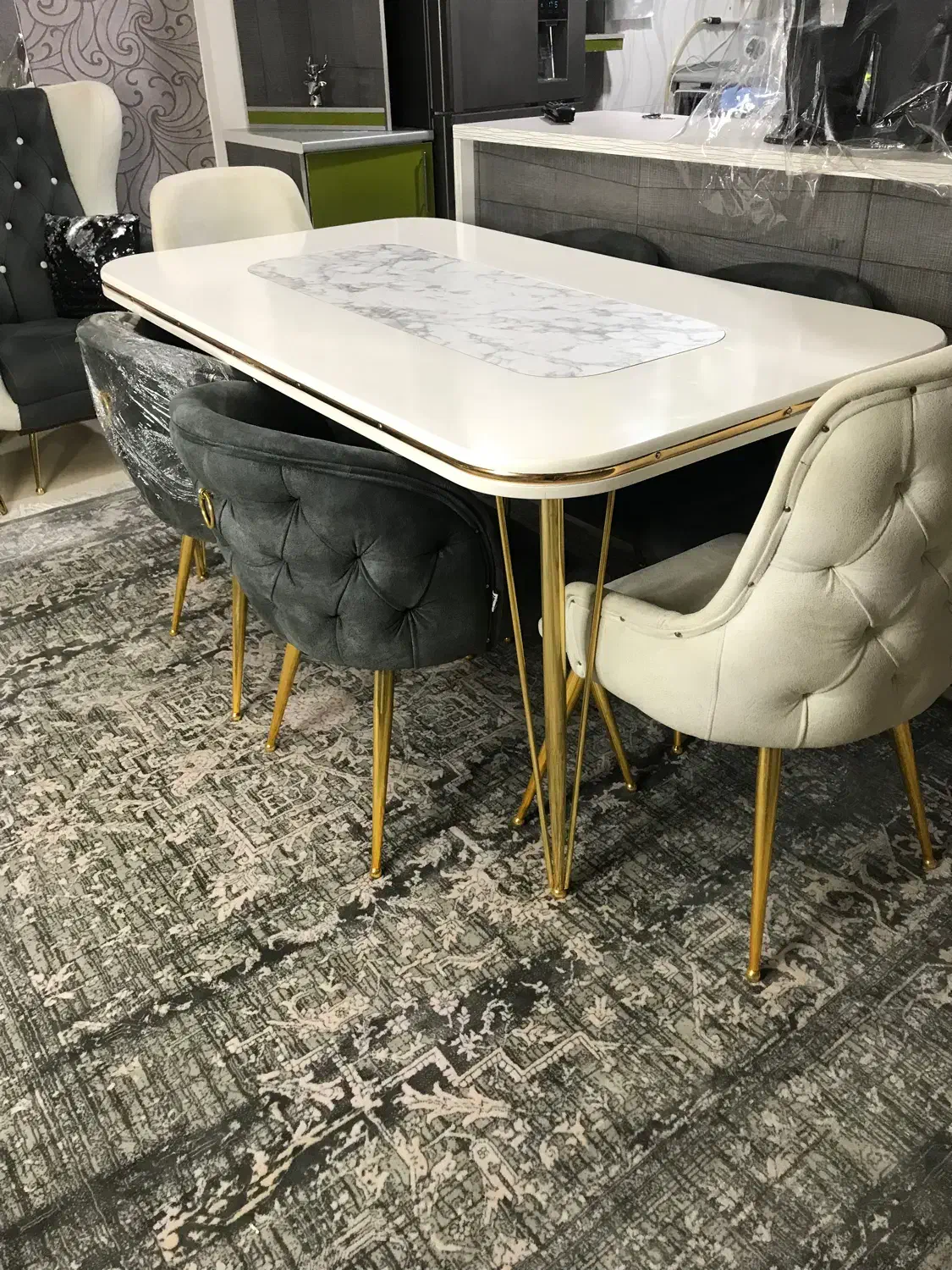 میز ناهارخوری شیش نفره طرح چستر در حد نو|میز و صندلی غذاخوری|محمدیه-قزوین, |دیوار