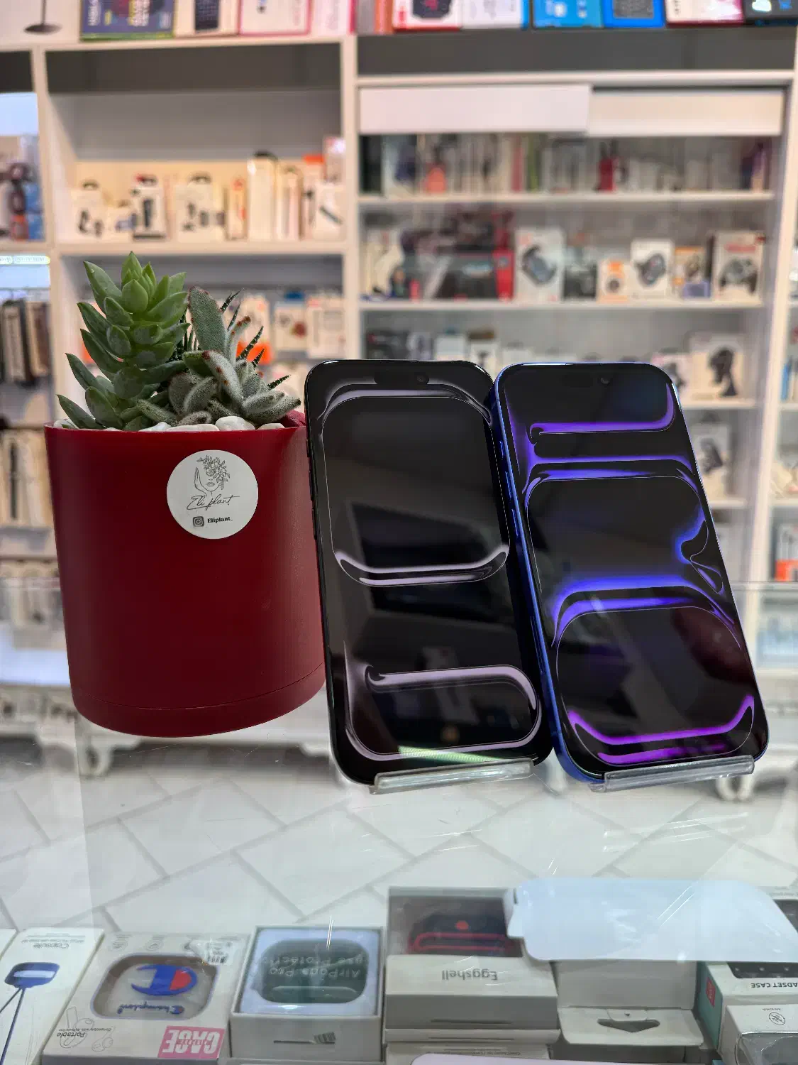 ایفون ۱۶نرمال در حد نو واقعی|موبایل|کرج, گوهردشت|دیوار