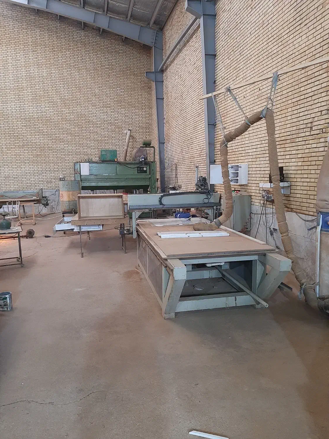 خدمات پرس درب و روکش و cnc|خدمات پیشه و مهارت|برخوار, |دیوار