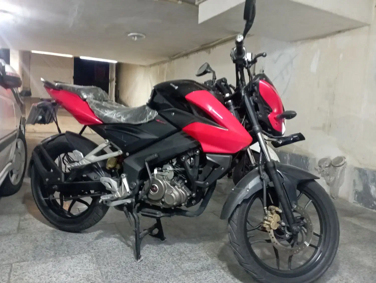 ns مدل 1395|موتورسیکلت|تهران, توحید|دیوار