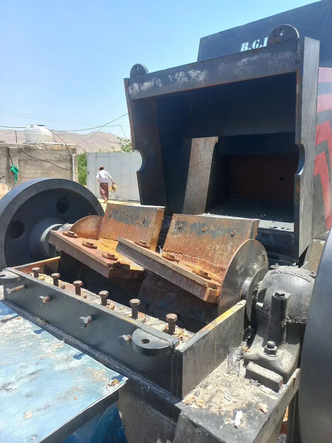 آسیاب پلاستیک|ماشین‌آلات صنعتی|شیراز, کفترک|دیوار