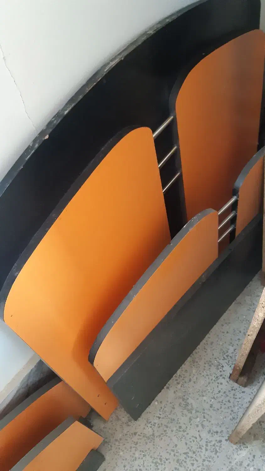 تخت نوجوان|تخت و صندلی بچه|خمینی‌شهر, |دیوار