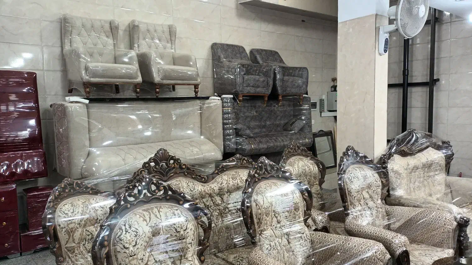 فروش و خریدار مبل دست دوم|مبلمان خانگی و میز عسلی|تهران, نعمت‌آباد|دیوار