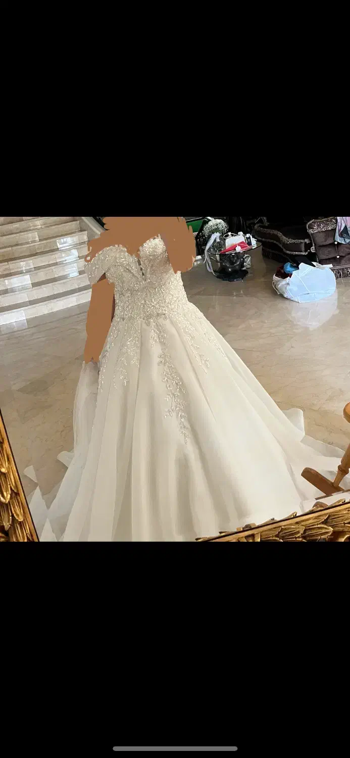 لباس عروس حریر کاملا تمیز|لباس|تهران, سوهانک|دیوار