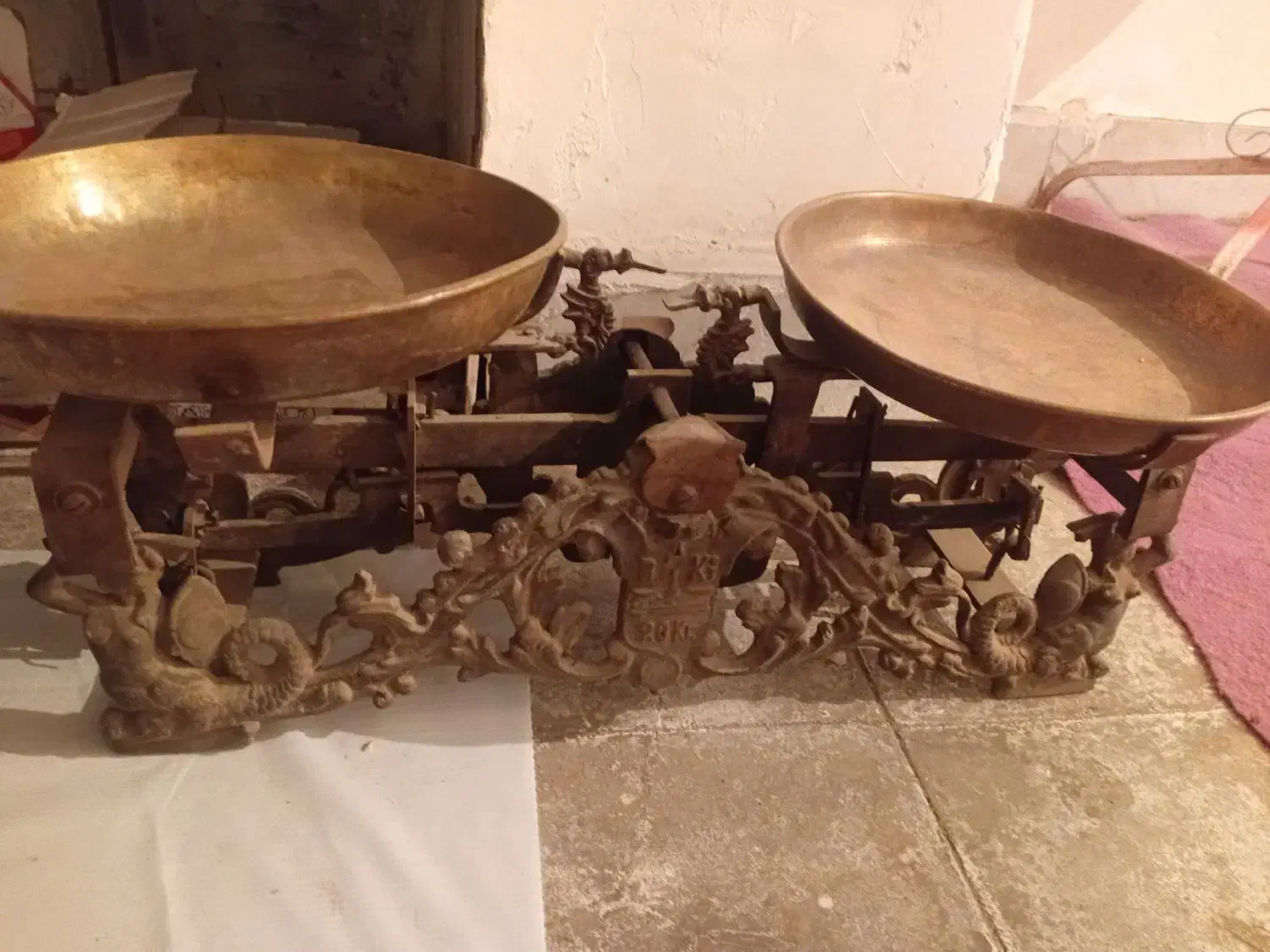 ترازو روسی کلکسیونی|کلکسیون اشیاء عتیقه|رفسنجان, |دیوار