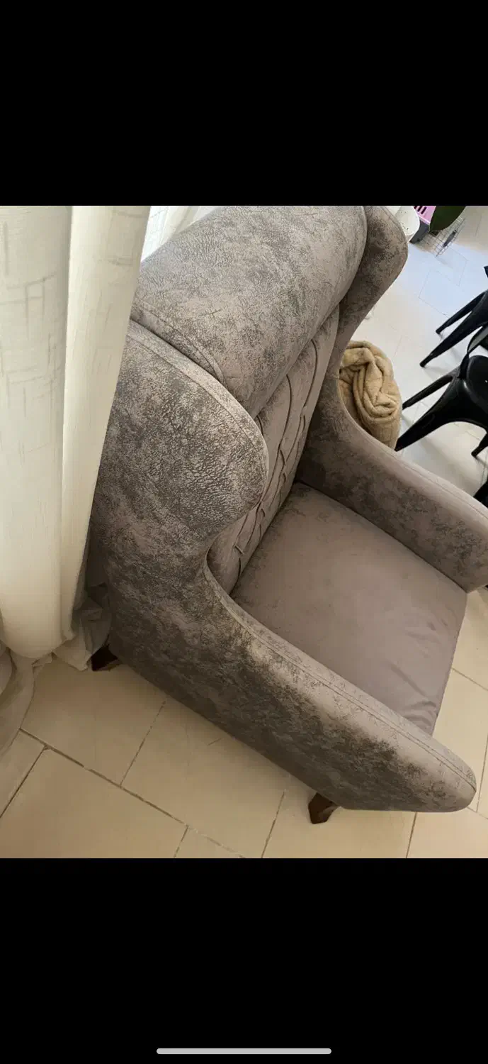 مبل دوتیکه کاملا سالم|مبلمان خانگی و میز عسلی|لاهیجان, شهرک سلمان فارسی|دیوار