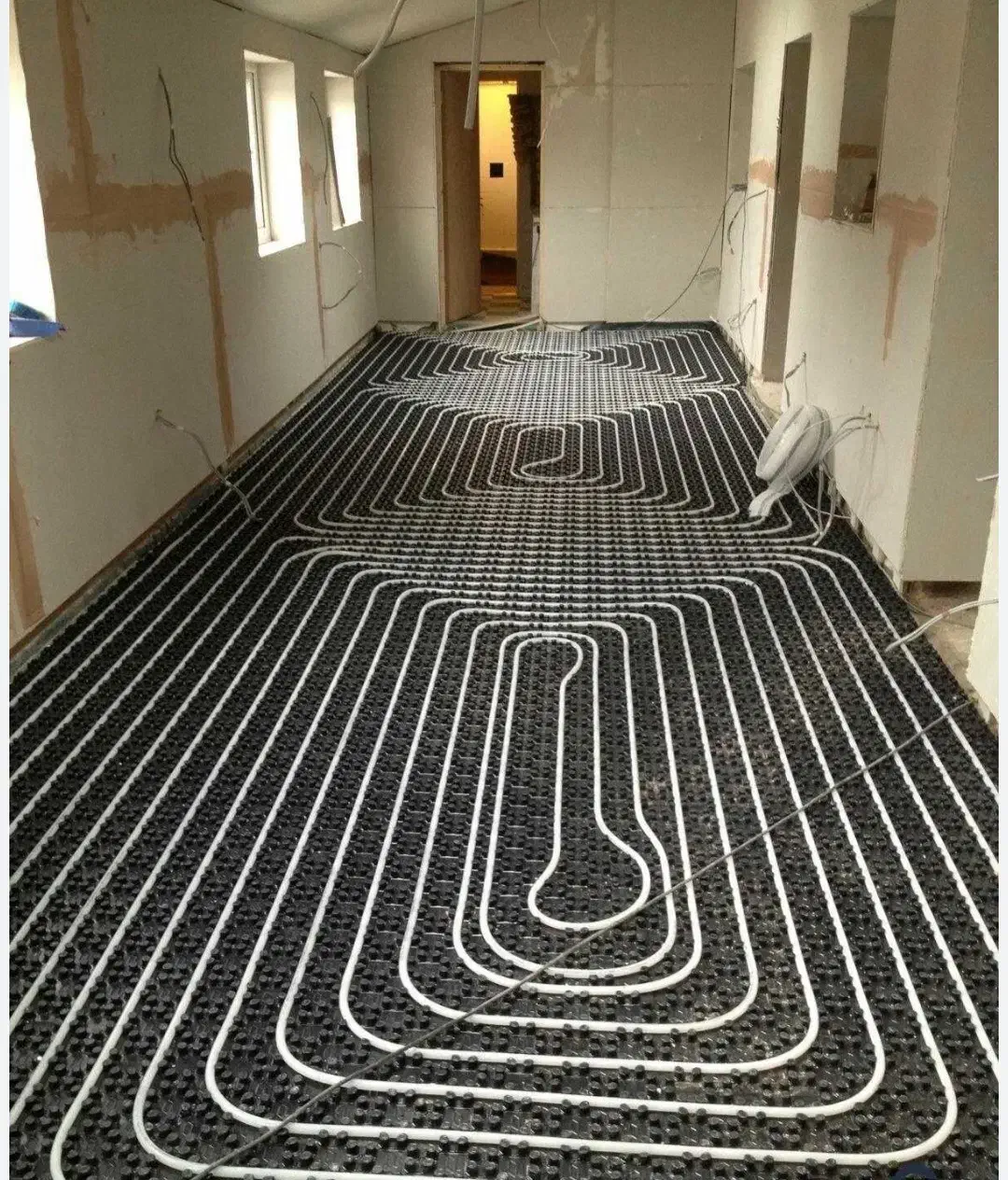 تاسیسات ساختمان مکانیکی لوله نیوپایپ مدرن|خدمات پیشه و مهارت|نورآباد ممسنی, |دیوار