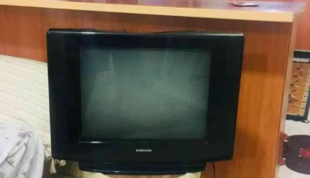 تلویزیون 21اینچ|تلویزیون و پروژکتور|شهرضا, |دیوار