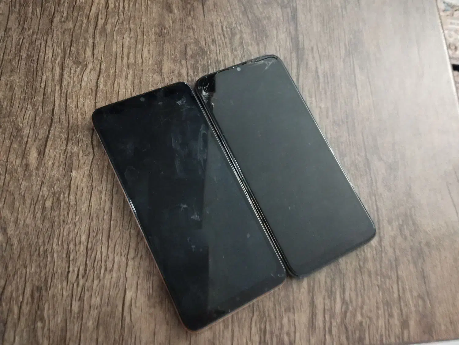 دو گوشی A70و اکیس ۱۰|موبایل|کرمان, |دیوار