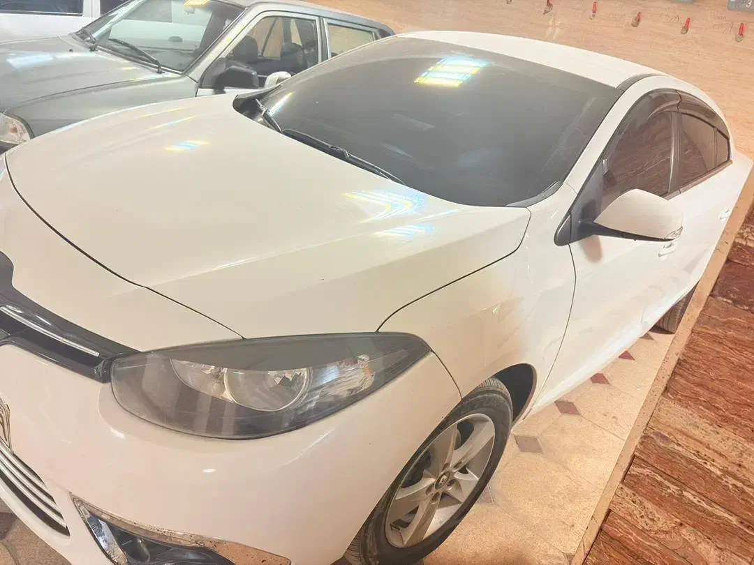 رنو فلوئنس بدون رنگ و سالم|خودرو سواری و وانت|کرمانشاه, |دیوار