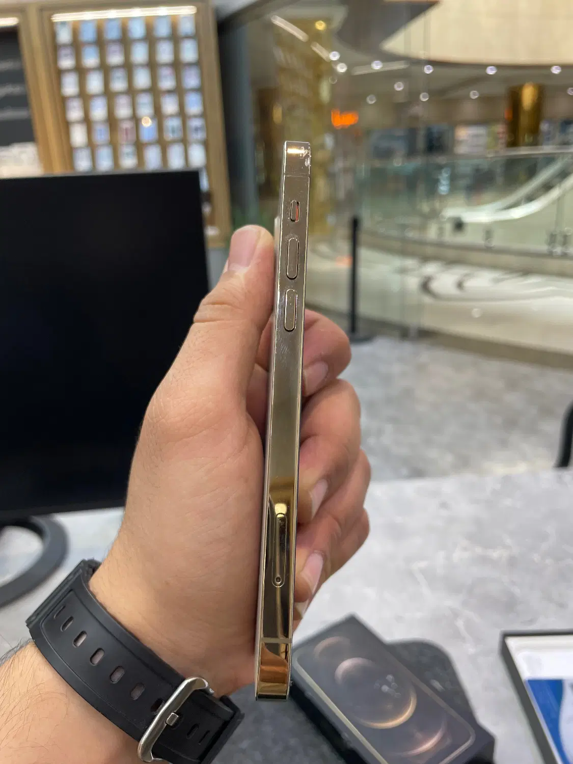 iphone 12 pro 256G zaa آیفون ۱۲ پرو ۲۵۶ گیگ دوسیم|موبایل|مشهد, کوه سنگی|دیوار