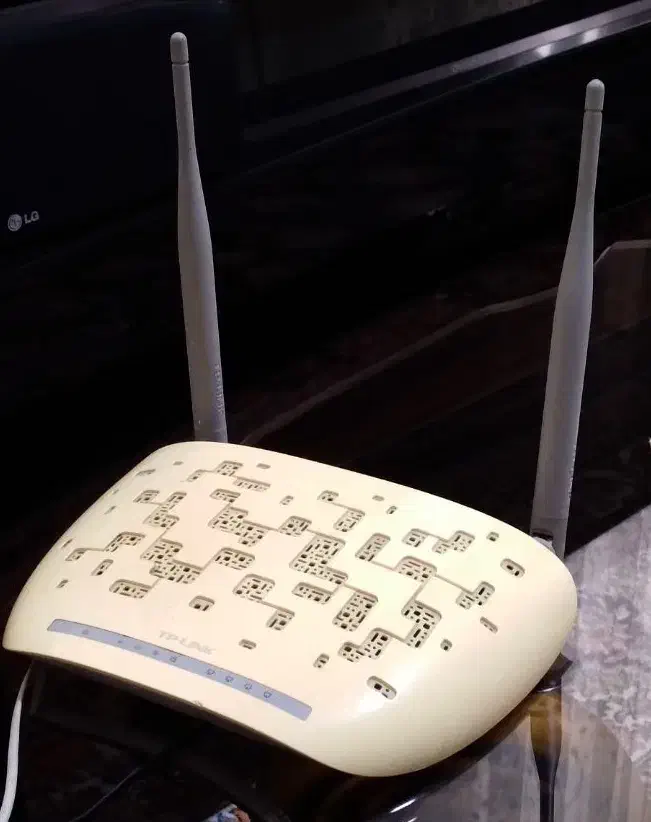 مودم دو آنتنهTP-LINK|مودم و تجهیزات شبکه|دورود, |دیوار