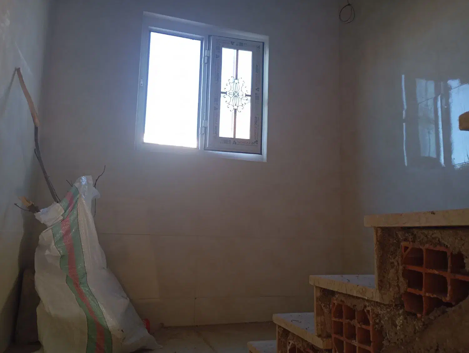 یک واحد منزل مسکونی کوچه بهداشت سر دو نبش|فروش خانه و ویلا|سنگدوین, |دیوار