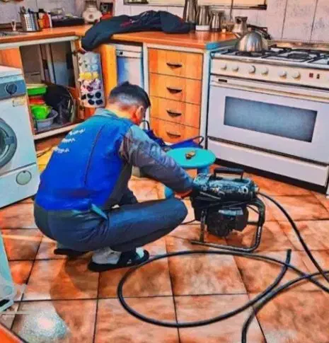 لوله بازکنی(نشت یابی ونشت گیری بدون کنده کاری|خدمات پیشه و مهارت|ملایر, |دیوار