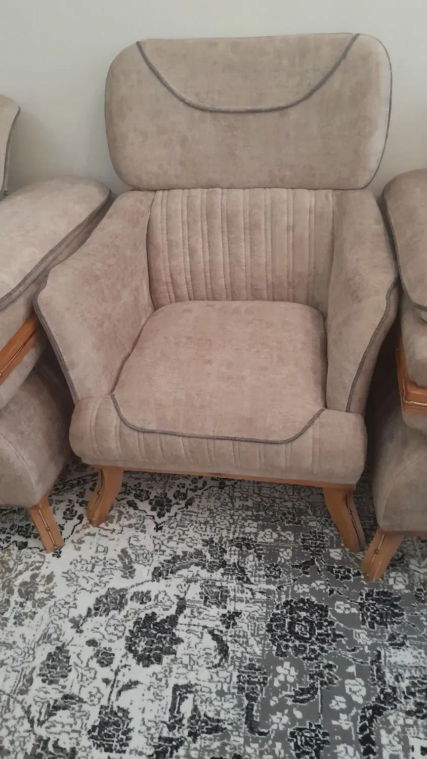 مبل تخت خواب شو درحدنو|مبلمان خانگی و میز عسلی|شیراز, پشم شیشه|دیوار