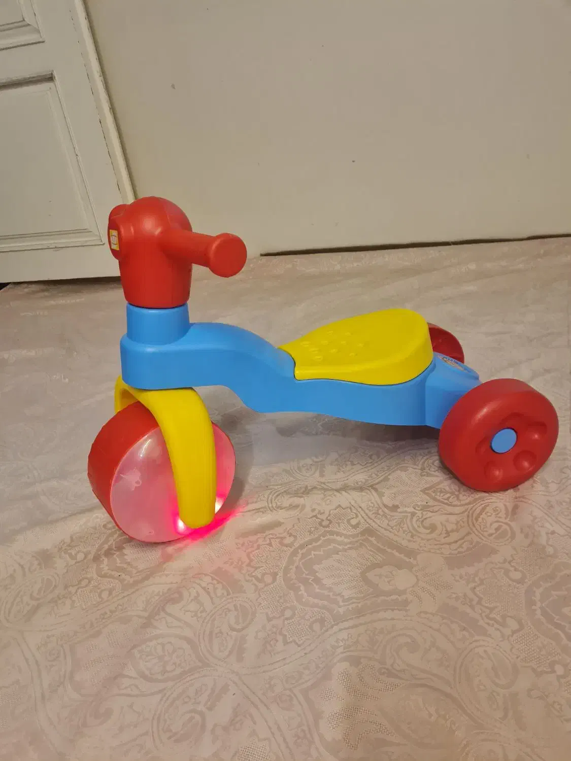 سه چرخه چراغ دار|دوچرخه، اسکیت، اسکوتر|مشهد, خرمشهر|دیوار