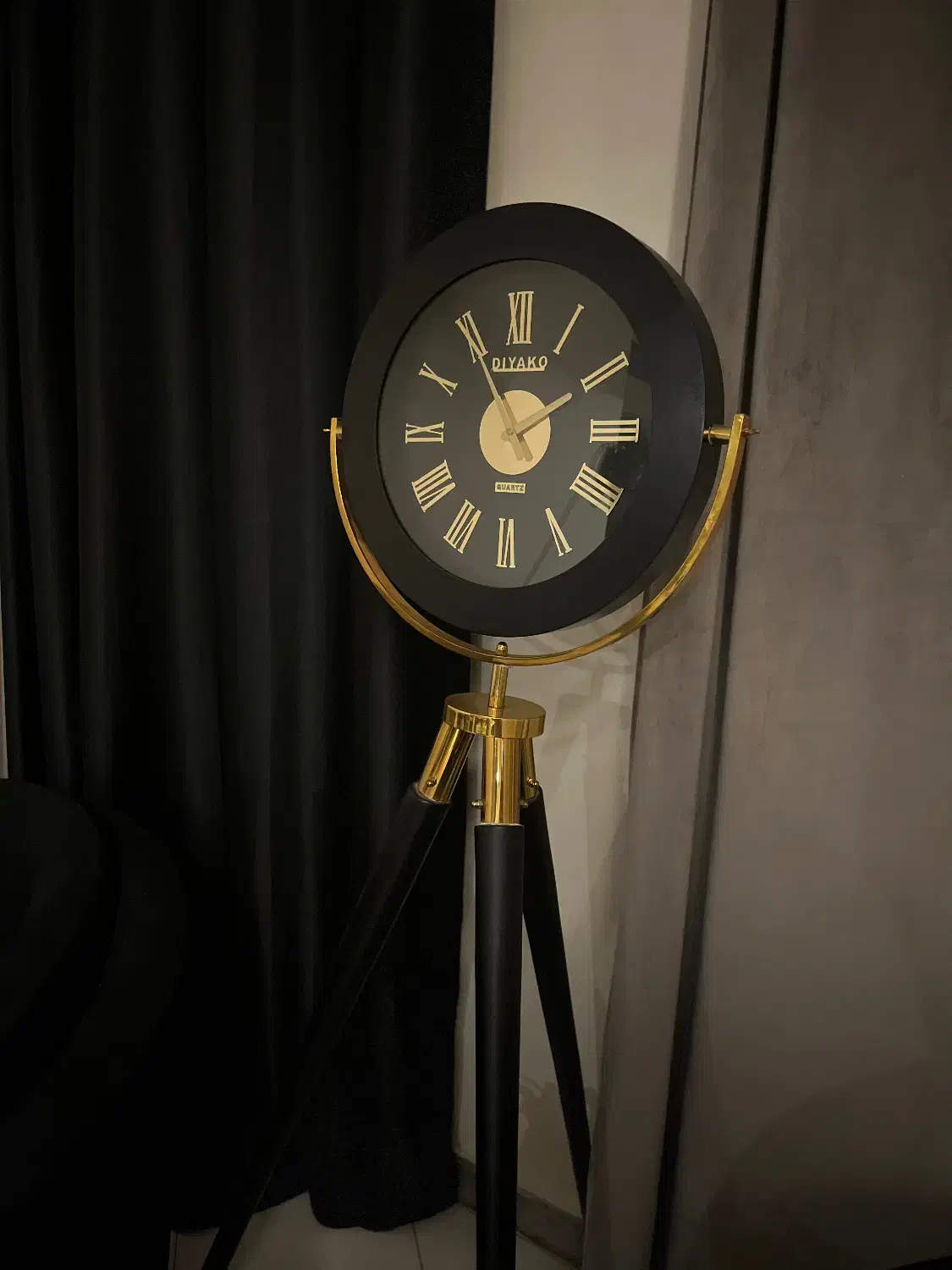 ساعت|ساعت دیواری و تزئینی|کرج, مهرویلا شمالی|دیوار