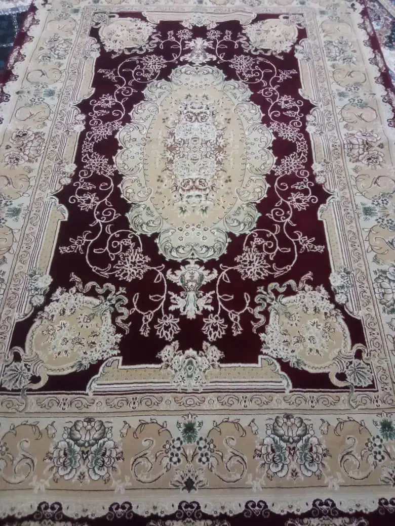 یک عدد قالی تمیز 6 به فروش می رسد|فرش|آبادان, |دیوار