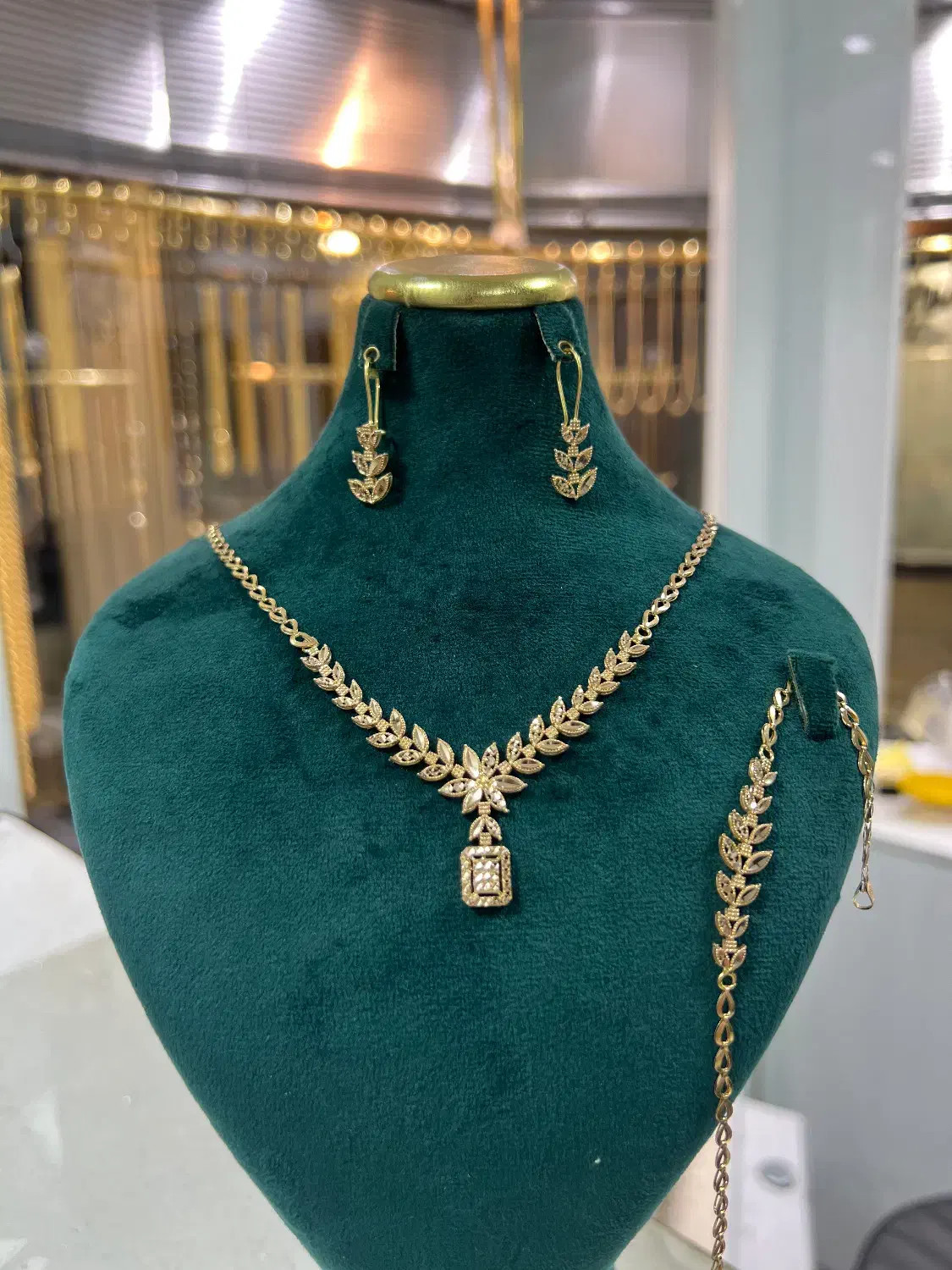 خریدار و فروشنده طلا|جواهرات|تهران, بازار|دیوار