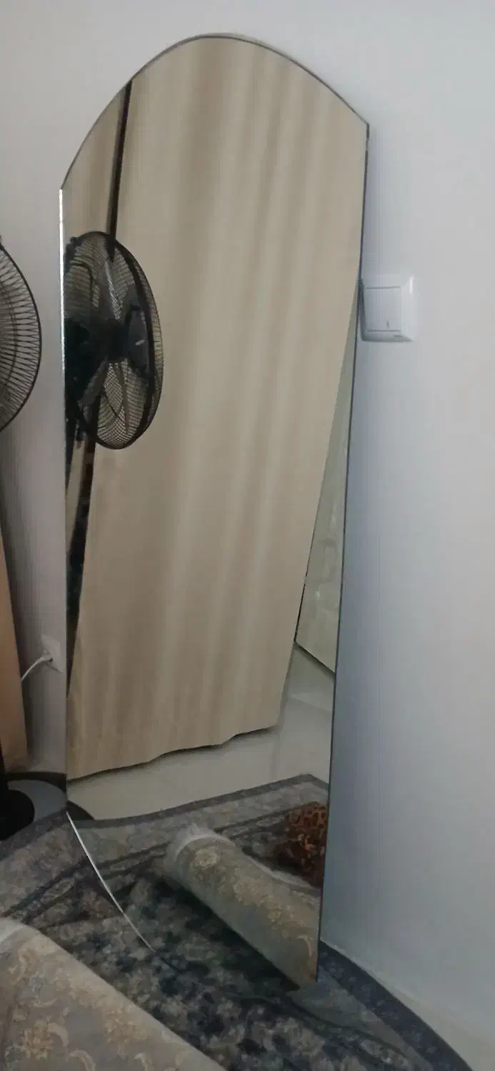 آینه قدی کاملا سالم|آینه|اردبیل, |دیوار