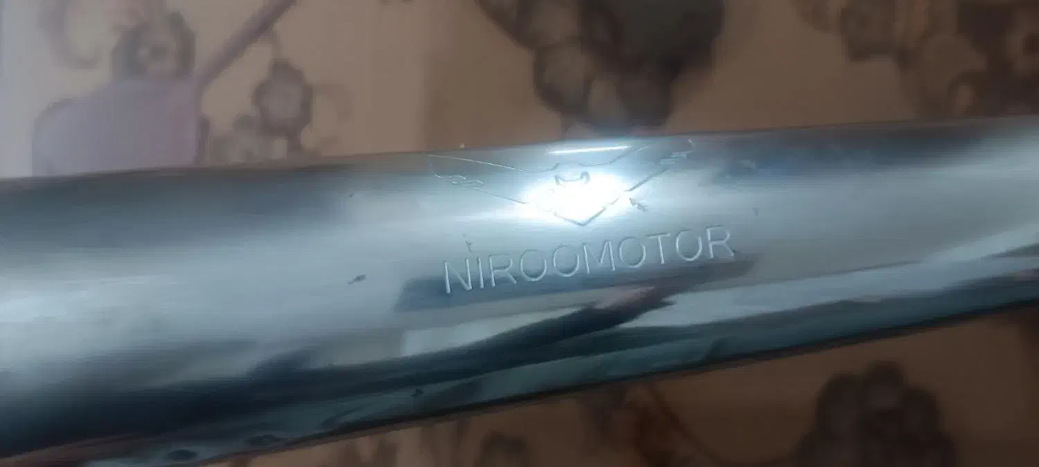 اگزوز فابریک پرواز انژکتوری 200|قطعات یدکی و لوازم جانبی|شهرضا, |دیوار