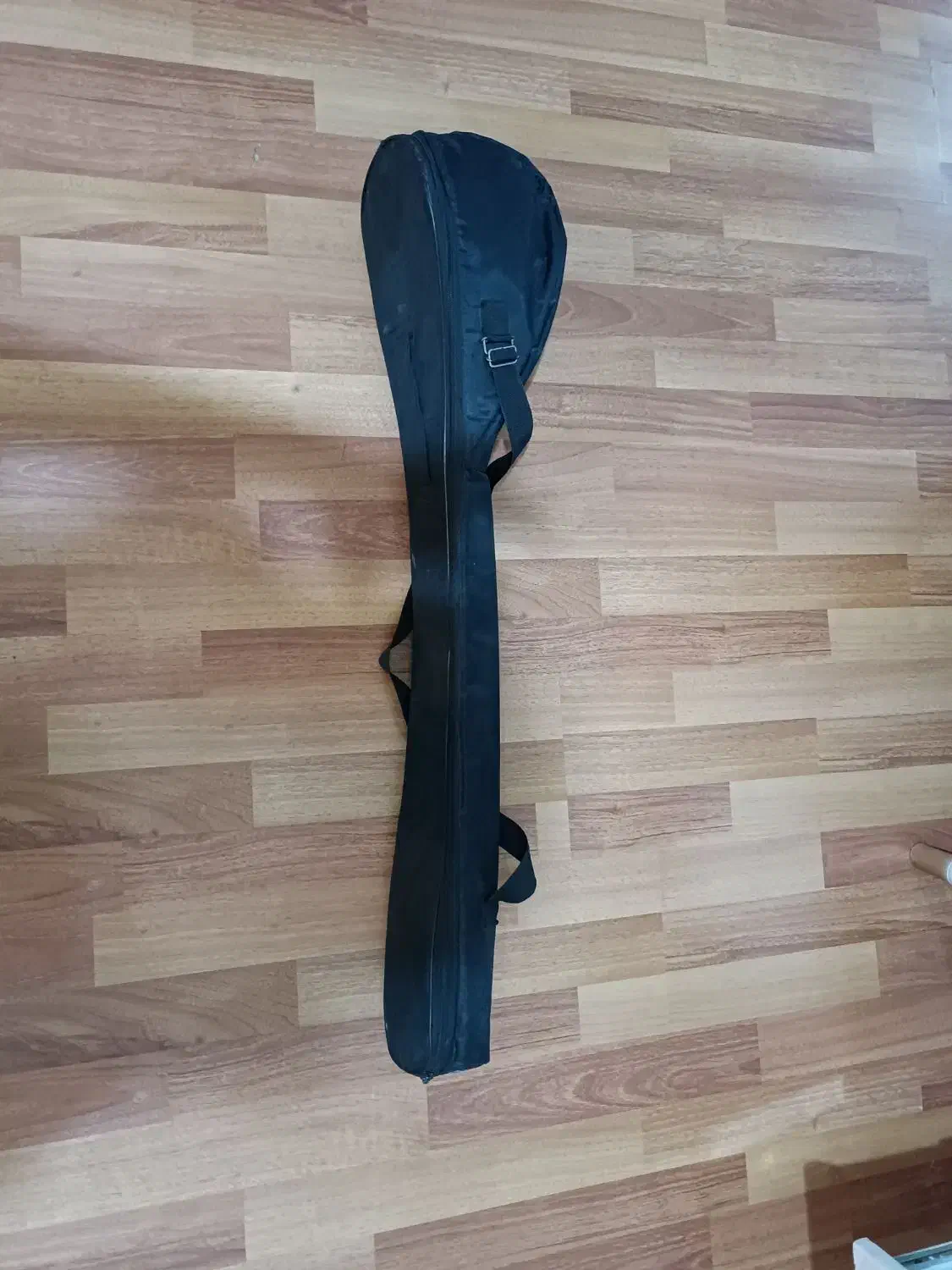 کیف سه تار|سازهای سنتی|تبریز, |دیوار