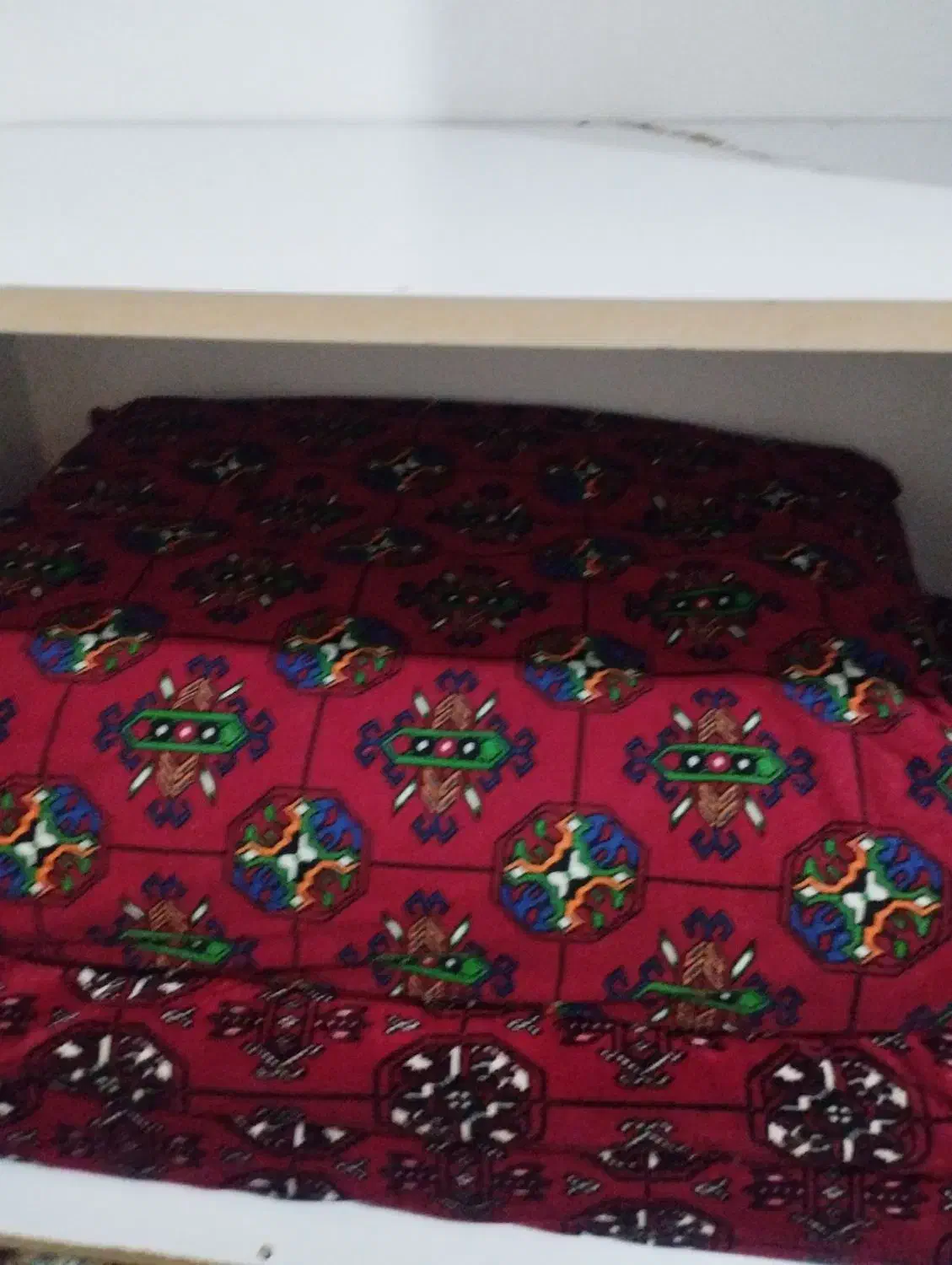 دو عدد تشک یکی کوچیک یکی بزرگ|رختخواب، بالش، پتو|زاهدان, |دیوار