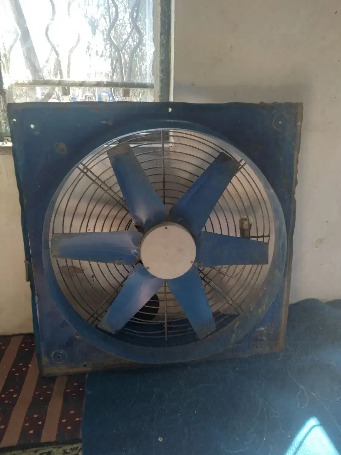 هواکش|پنکه و تصفیه‌کنندهٔ هوا|نسیم‌شهر, |دیوار