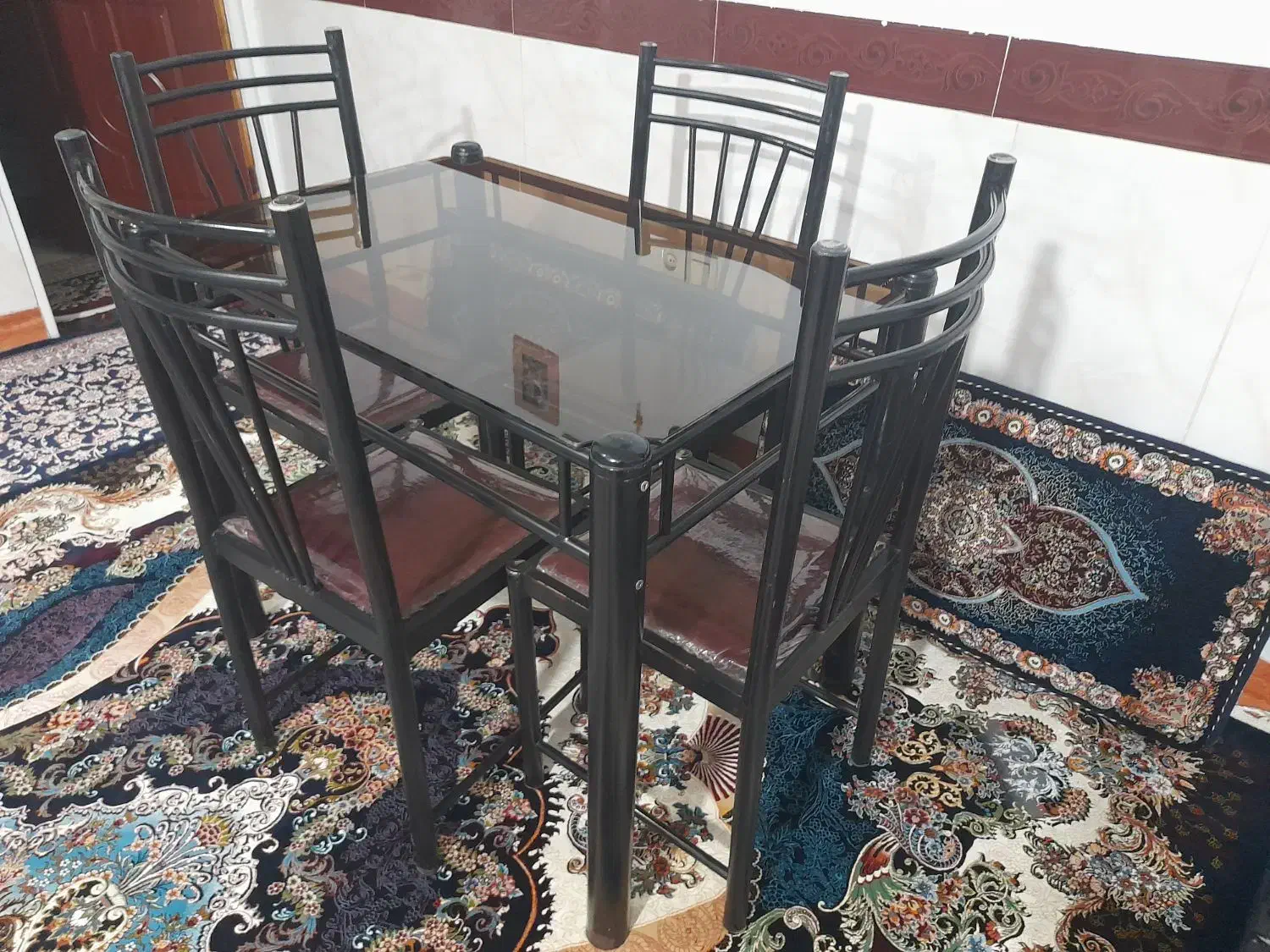 میز نهارخوری|میز و صندلی غذاخوری|هشتگرد, هشتگرد قدیم|دیوار