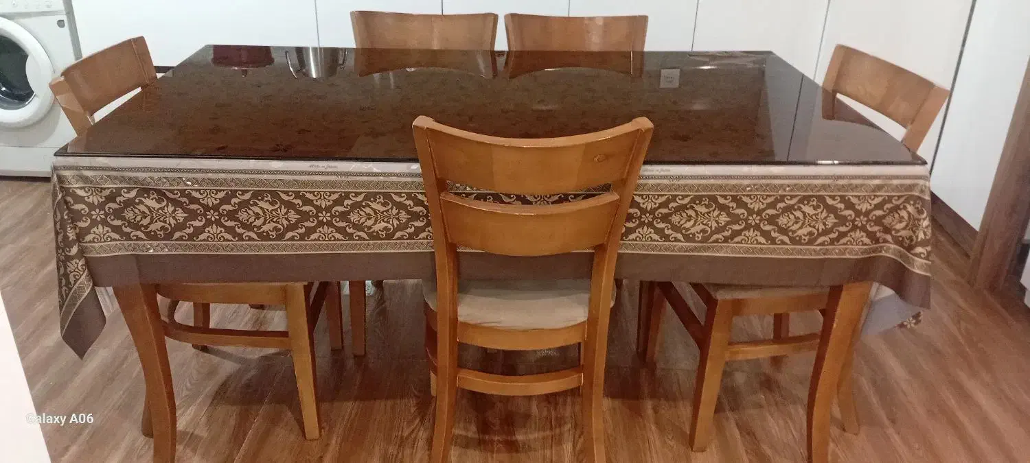 میز غذا خوری|میز و صندلی غذاخوری|همدان, |دیوار