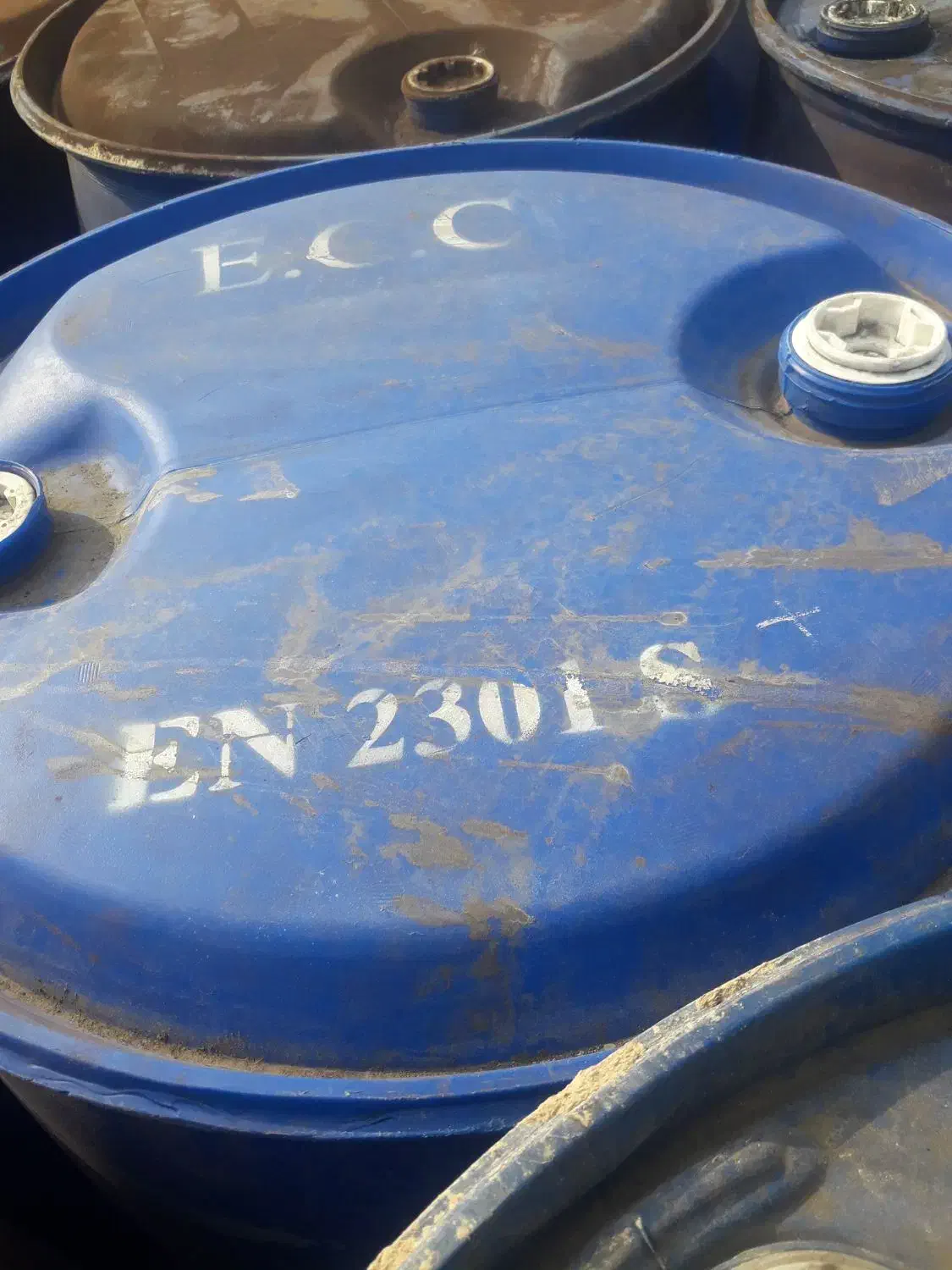 بشکه پلاستیکی|ظروف نگهدارنده، پلاستیکی، یک‌بارمصرف|مهران (ایلام), |دیوار