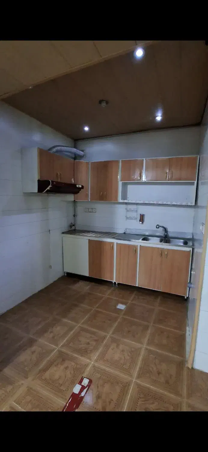 اجاره منزل ۸۵متری  دربست مرکز شهر میدان مادر|اجارهٔ خانه و ویلا|سنندج, |دیوار