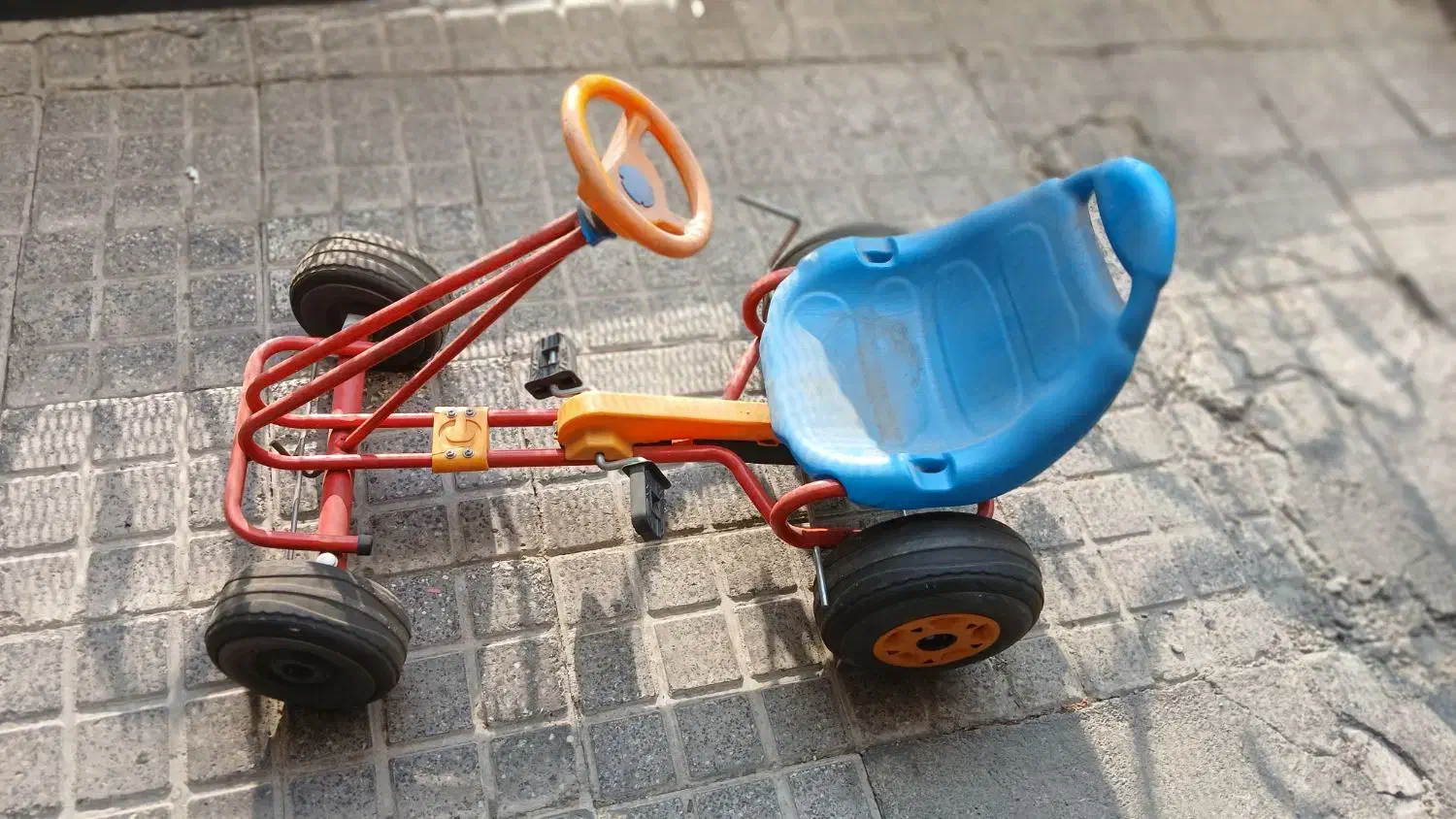 چهار چرخ بچه گانه|دوچرخه، اسکیت، اسکوتر|تهران, صفا|دیوار