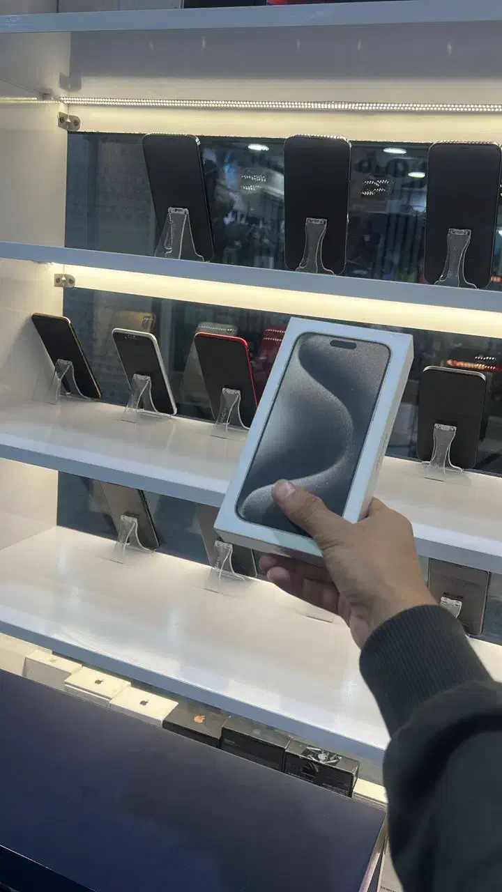 آیفون 15promax256ZAAنات اکتیو پک اصلی بدون ریجستیر|موبایل|تهران, جمهوری|دیوار