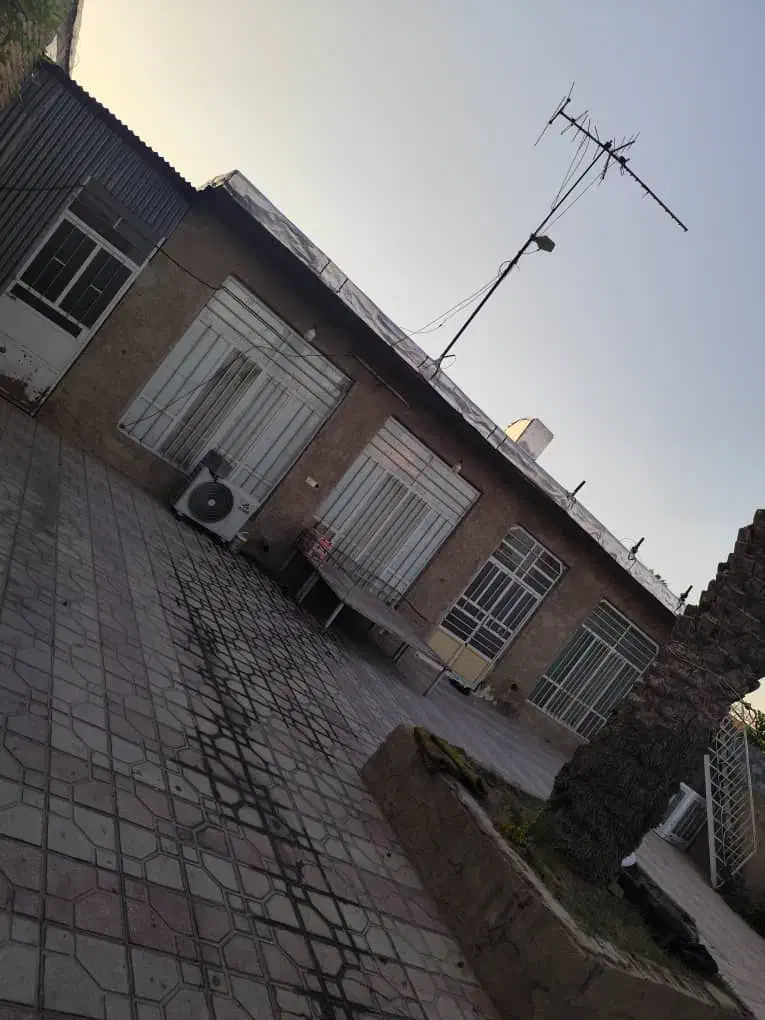 خانه ویلایی کوچه32رهبری 300مترتخفیف داره|فروش خانه و ویلا|جهرم, |دیوار