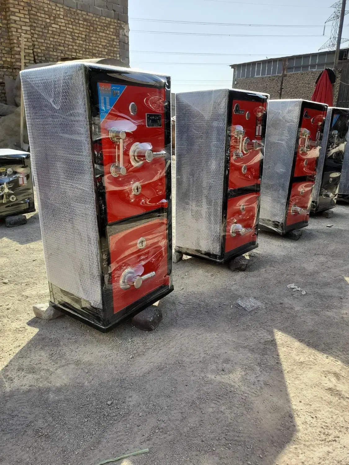 نعمت آباد شهرک ولیعصر گاوصندوق کد۰۰۰۰۶|ابزارآلات|تهران, نعمت‌آباد|دیوار