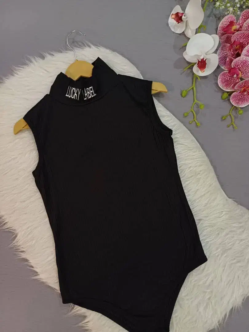 بادی فانریپ کرکره ای|لباس|بندر گناوه, |دیوار