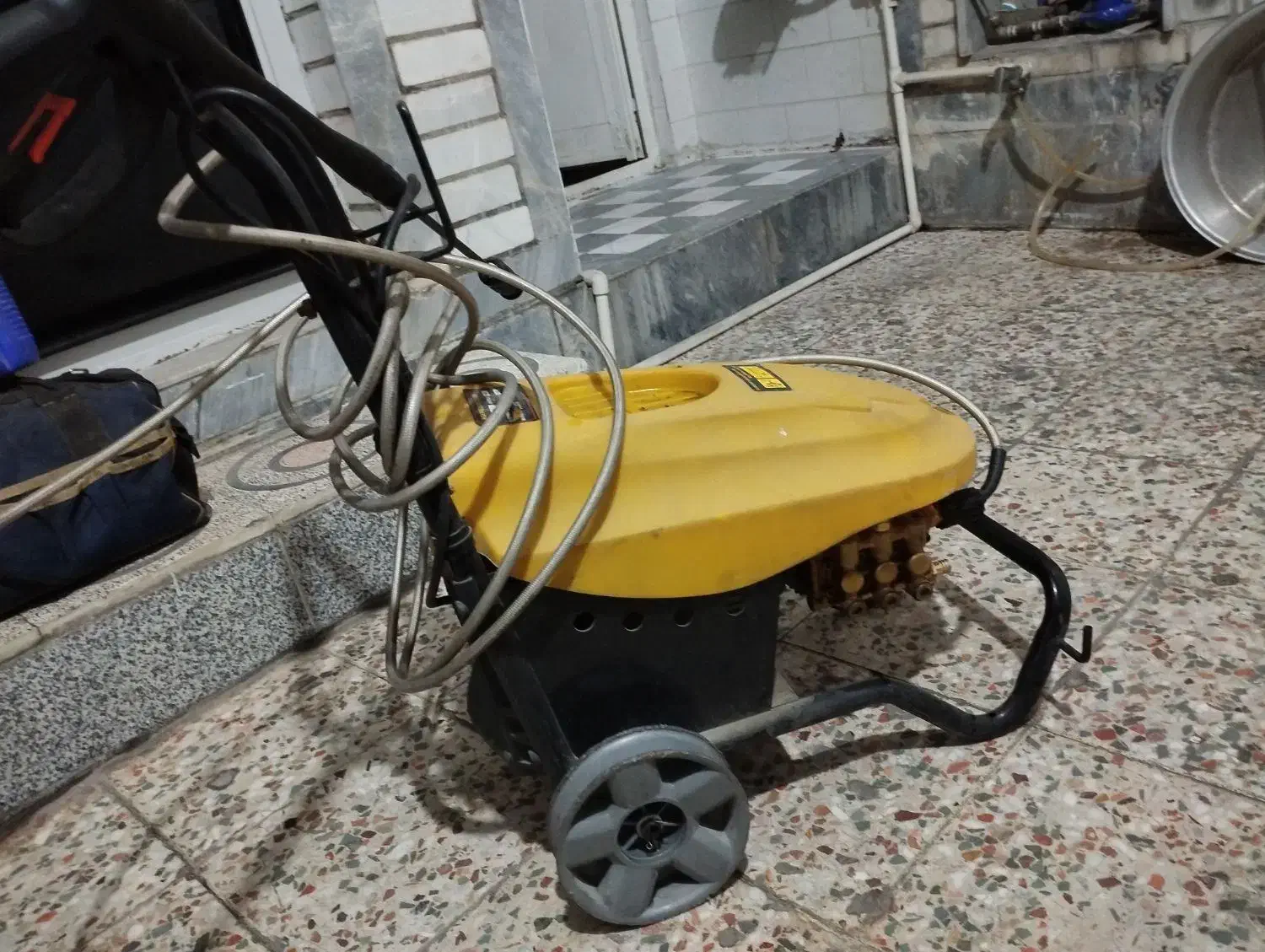 کارواش|ابزارآلات|اندیمشک, |دیوار