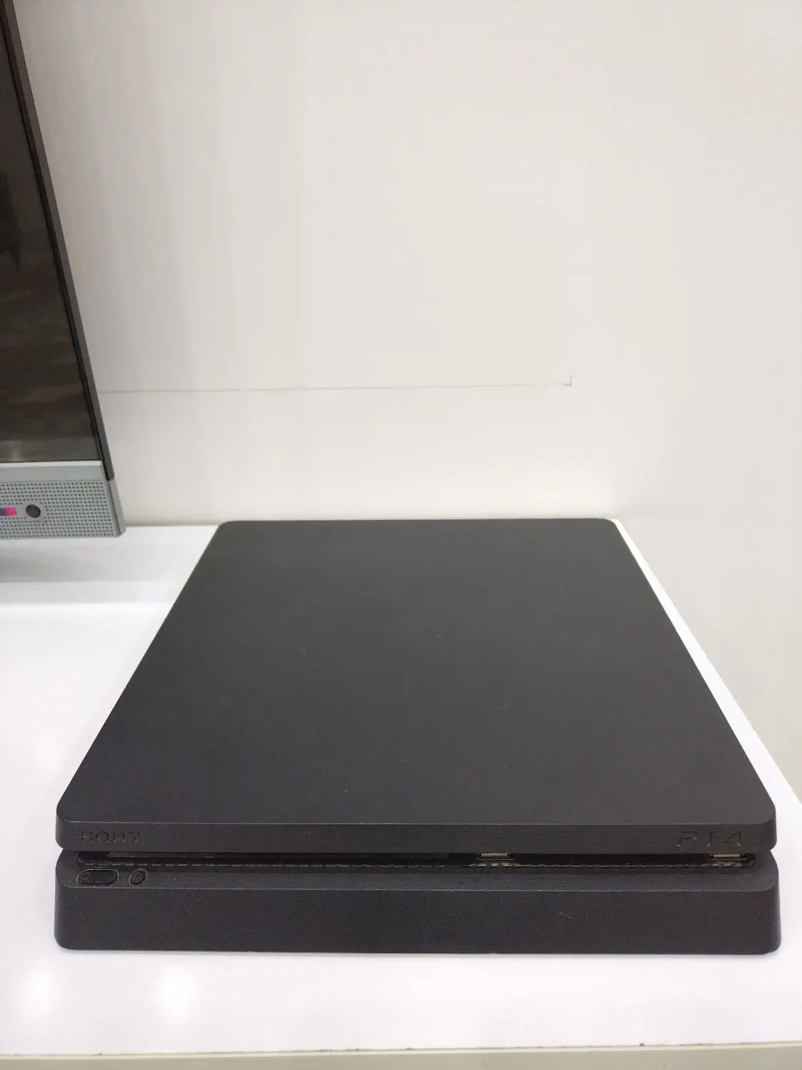 Ps4 slim|کنسول، بازی ویدئویی و آنلاین|مشهد, عنصری|دیوار