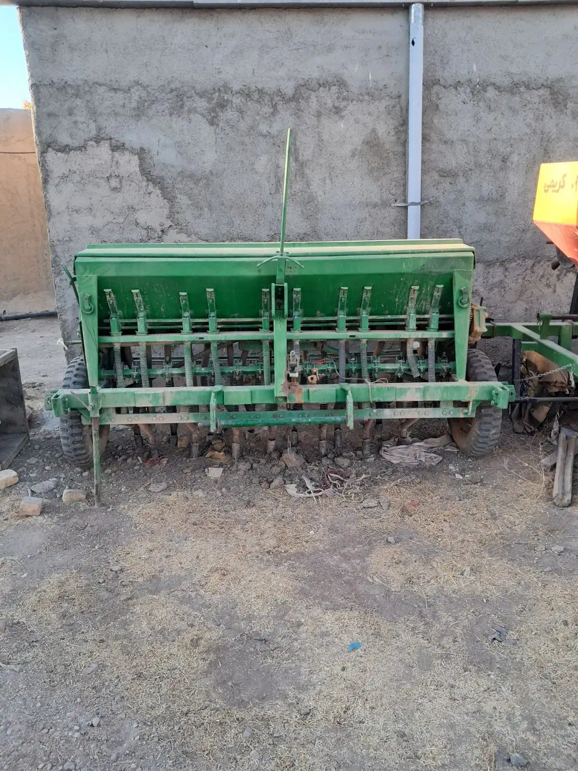 ردیفکاردومخزنه|قطعات یدکی و لوازم جانبی|قروه, |دیوار