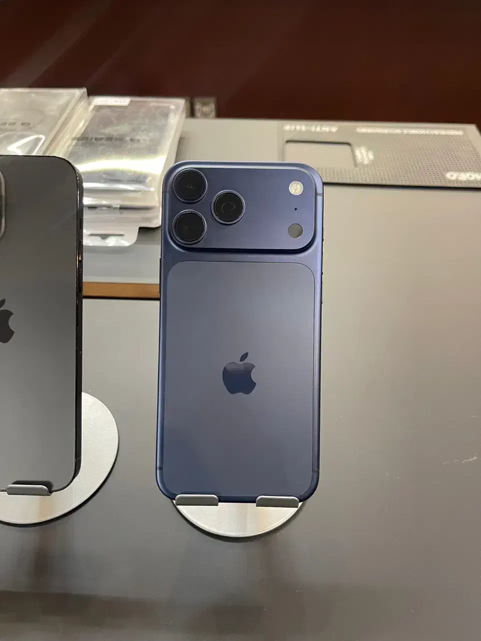 zaa  17 promax ۳۰ بار شارژ|موبایل|یزد, |دیوار