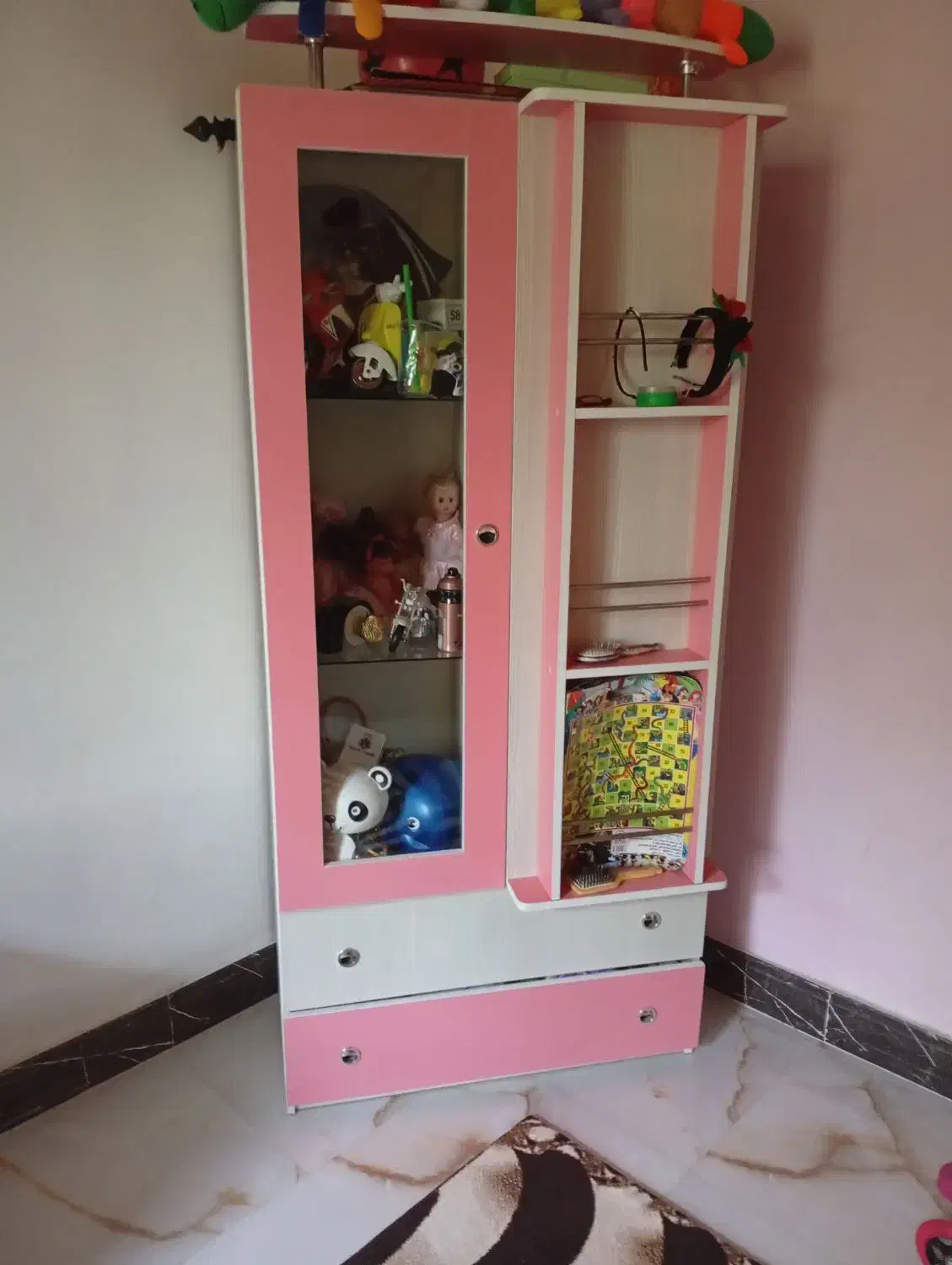 تخت و کمد کودک|تخت و صندلی بچه|عباسآباد, |دیوار