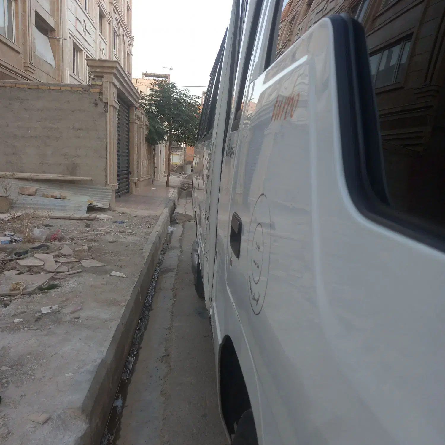 مینی بوس سرویس دربستی شرکتهای صنعتی حومه مدل ۸۸|خدمات حمل و نقل|هشتگرد, شهرک کوثر|دیوار